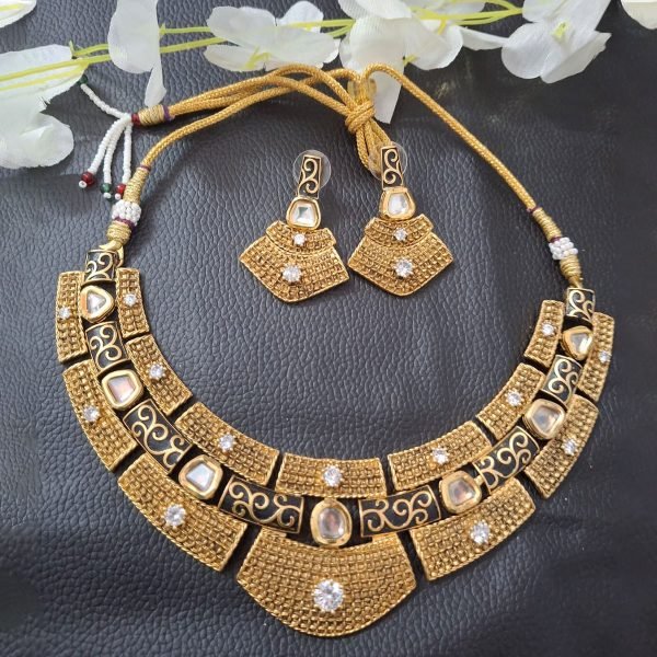 Antique Kundan Stone Set - Kosha