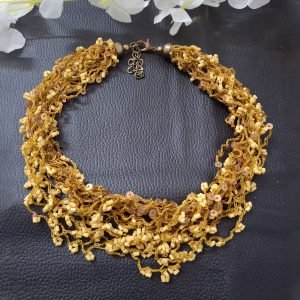 Handmade Neckline - Kosha
