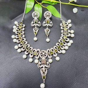 Victorian Pearl Set - Kosha
